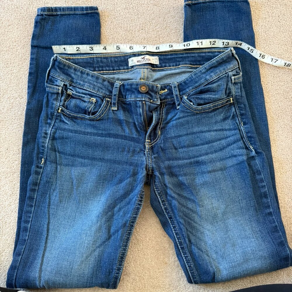 Hollister Stretch Jeans – Women’s 1R (W25 L31)